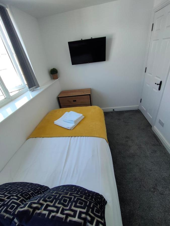 Lovely Refurbished Apartments, Morecambe Promenade Экстерьер фото